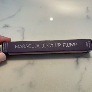 tarte maraca juicy lil plump / shimmer glass / brand new